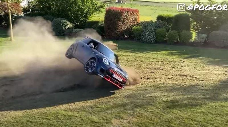 網紅在家飆限量鋼砲　油門一踩竟翻車