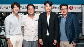  《鋼鐵雨：深潛行動》 甲上提供