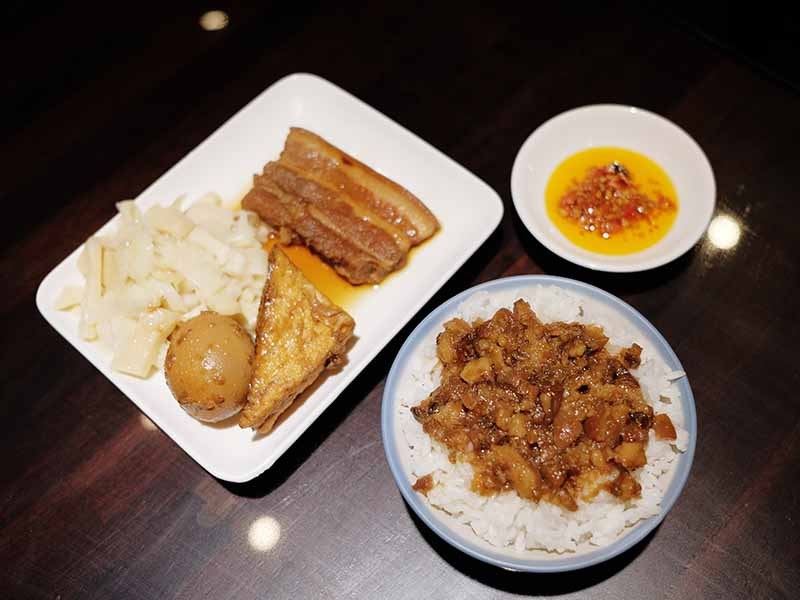 宜蘭在地銅板美食　最鹹香入味的肉燥