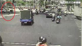 新北市,新莊,幸福站,行人,車禍,重創