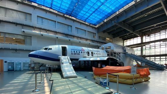 「偽出國」出新招　限量體驗華航園區