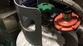 瓦斯,白沫
圖／翻攝自屏東縣潮州鎮臉書