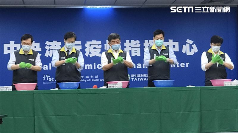 彭博評比台灣防疫全球第一　他喊幸福