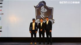 ▲中華職棒31年季中選秀，富邦悍將選進球員合影。（圖／記者XXX攝影）