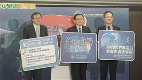 許多民眾接受3年健保給付的抗病毒藥物療程結束後就會面臨停藥考量，但B肝抗病毒藥物只能抑制，無法完全消除病毒，研究發現，病患平均停藥一年後復發的機率高達6到7成，因此醫師建議民眾停藥期間仍得定期回診追蹤。