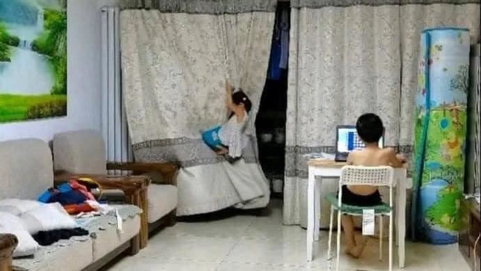 女兒比較乖？這張暴力玩耍照萬人笑翻