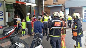 足球教室樓下竄火　老師拋接學童逃生