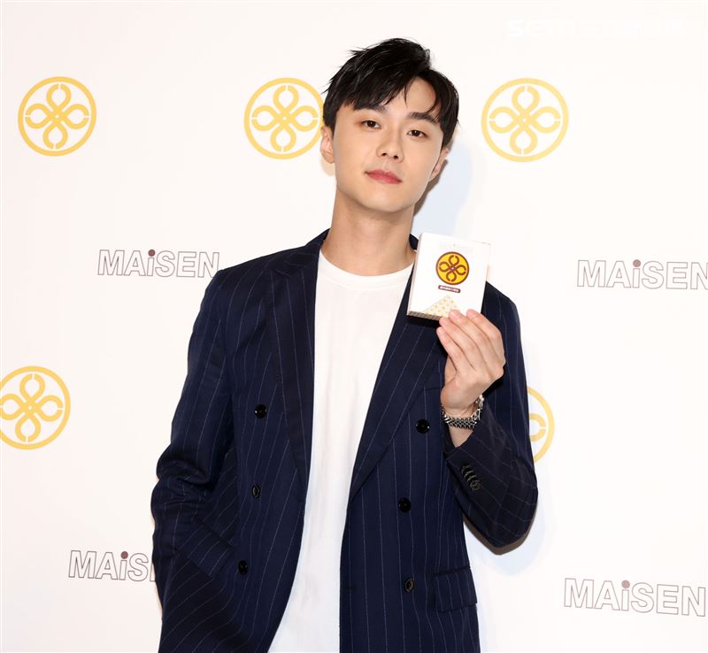 施柏宇出席日本東京MAiSEN邁泉豬排一日店長。（記者邱榮吉/攝影）