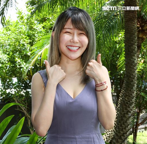 「正妹老司機」電玩女神阿樂。（記者邱榮吉/攝影）