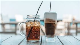 飲料，冷飲，冰咖啡（圖／翻攝自unsplash）