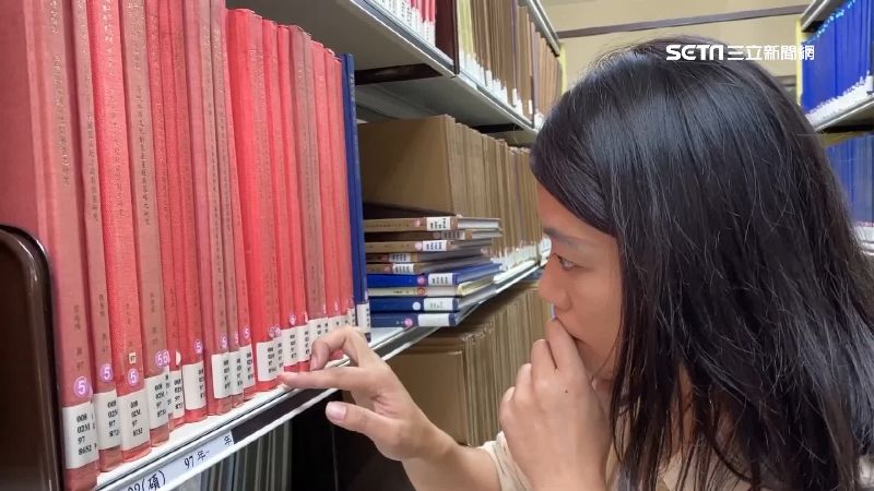 涉抄遭校外送審？李眉蓁論文消失了