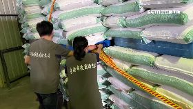 w台南逮假糖2400