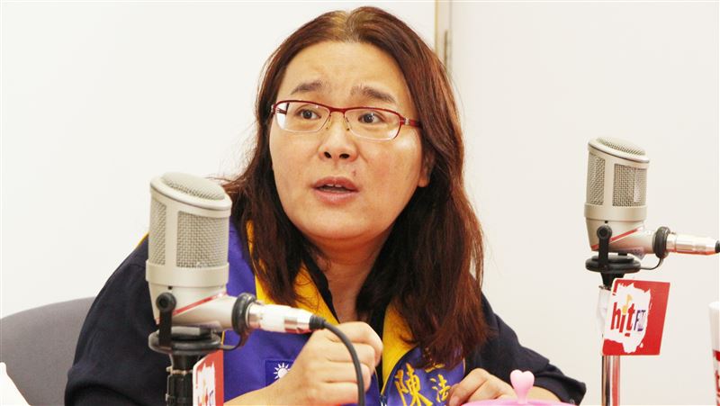 藍委帶團赴東沙…害慘官兵被趕下飛機