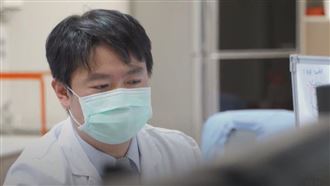 45而已／揭密白色巨塔：孤獨又自傲