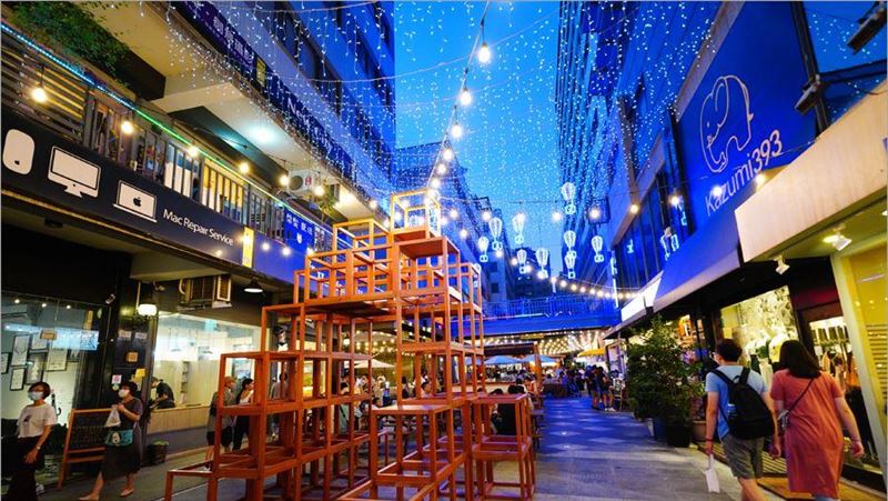 以為去了日本？台中新夜市　絕美開箱