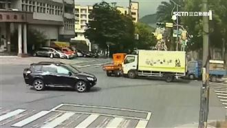 翁自駕「農用車」　看病途中撞車翻覆