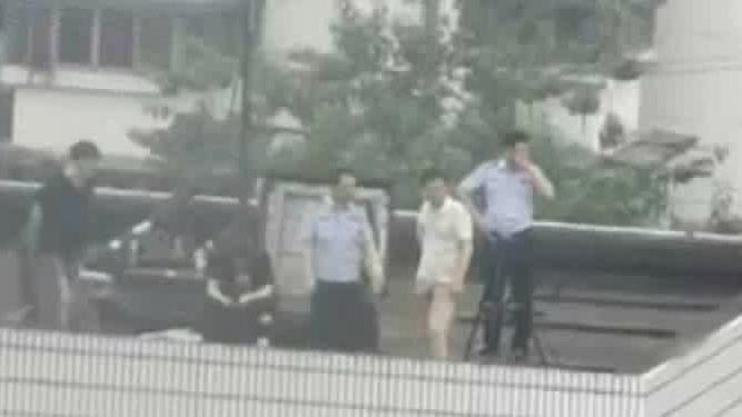 美駐成都領事館關　央視24小時直播