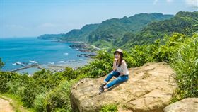 新北登山旅遊節　精選淺山步道向民眾推薦2020新北登山旅遊節今年推出多元化的輕旅行，精選新北市6條淺山步道，邀遊客以徒步方式走入山林，感受山林的自然風景。（新北市觀旅局提供）中央社記者黃旭昇新北市傳真　109年7月24日