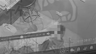 陪美髮師媽上班　2歲童遭店長掌摑