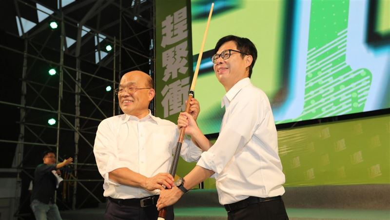 蘇揆挺修憲複決、陳其邁：高雄開票要漂亮