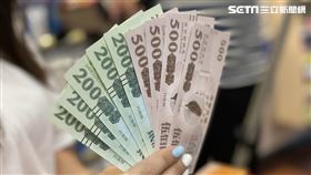 三倍券。（圖／記者馮珮汶攝影）