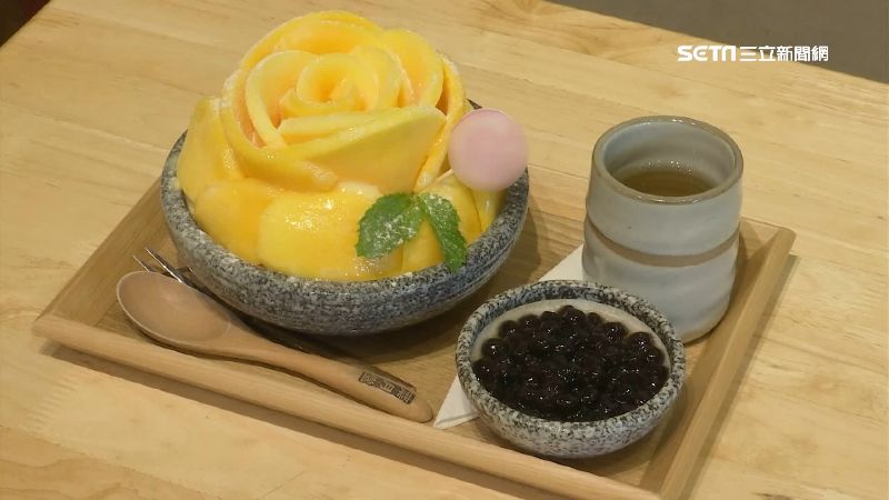 網美級剉冰！七彩粉粿、芒果大花吸睛
