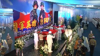 海陸2戰士告別式　同袍淚：好想你們