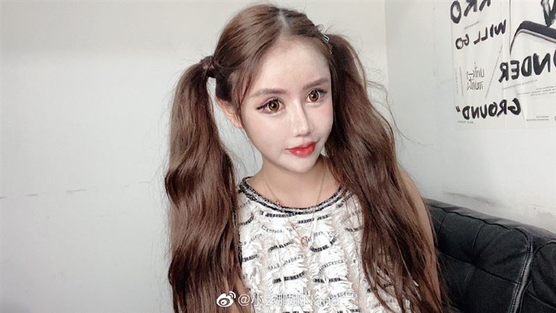 13歲起整型百次　　她不上學圓星夢