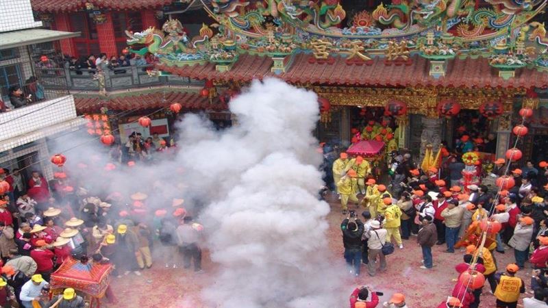 通霄白沙屯拱天宮景點、美食住宿推薦
