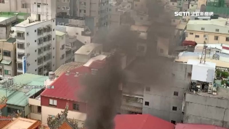 玉皇宮「燒紙錢」竄黑煙　民眾怒投訴