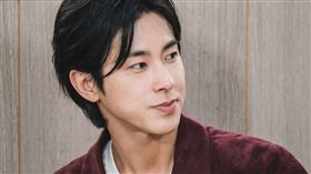 《首爾鄉巴佬》friDay影音、愛奇藝台灣站提供