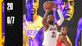 ▲「神經刀」史密斯（JR Smith）飆進6顆三分球得20分。（圖／翻攝自ESPN推特）