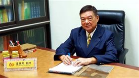 名家專用／NOW健康／中醫師莊振杉提醒，口腔癌的好發部位容易發現早期病變，若發現口腔內有白斑或紅斑，有極高的機率是口腔癌的癌前病變徵兆，應及早發現，及早治療。(勿用)