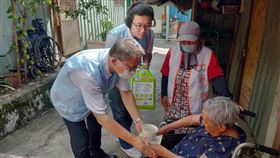 頂新和德,愚人之友,南投,部落,邊緣戶,獨居老人,居家服務