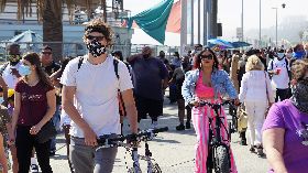 美國防疫挑戰  夏季旅遊潮