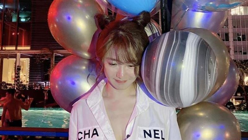 郭書瑤嗑鍋配潮男　經紀人笑曝關係