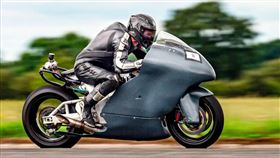 ▲Guy Martin試跑測試。（圖／翻攝MCN網站）