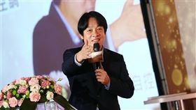 2020國家卓越建設獎，賴清德副總統：讓台灣建築因應氣候變遷，照顧年長者居住需求，且能兼顧智慧綠建築（圖／總統府）