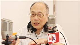 故宮院長吳密察接受廣播專訪國立故宮博物院長吳密察（圖）29日上午接受廣播「周玉蔻嗆新聞」專訪，他笑說，過去故宮最高曾經每年有500多萬參觀人次，「可以想像根本沒有參觀品質」，現在去故宮反而參觀品質最好。（Hit Fm周玉蔻嗆新聞製作單位提供）中央社記者鄭景雯傳真  109年7月29日
