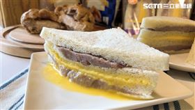 全家便利商店今（29）日起推出5款金沙類型的麵包、甜點及點心，同時搭上老少咸宜的芋泥入料，勢必掀起討論與搶購風潮。（圖／全家提供）