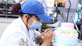 青少年烘焙賽拚夢想　MVP劉怜圻：想開戶外親子餐廳(圖/頂新和德文教基金會提供)