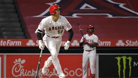大谷翔平敲出本季首轟。（圖／美聯社／達志影像）