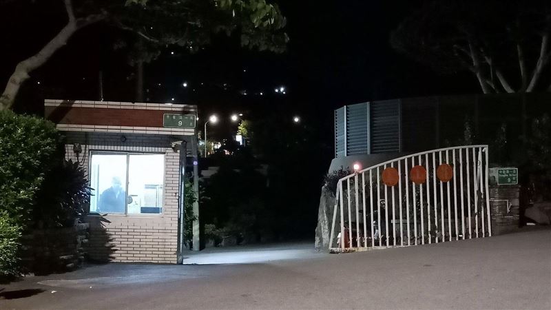 李登輝辭世／翠山莊、北榮外傳鞭炮聲