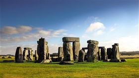 英格蘭威爾特郡巨石陣是全球最神秘的史前遺跡之一，科學家如今已解開巨石陣石材從何而來之謎，而這一切要歸功於在美國保存了數十年之久的核心樣本。（圖取自Pixabay圖庫）