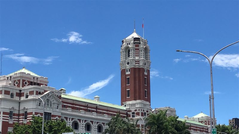 悼李登輝　今中午起各機關降半旗3日