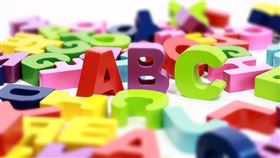 英文，字母（圖／翻攝自pixabay）