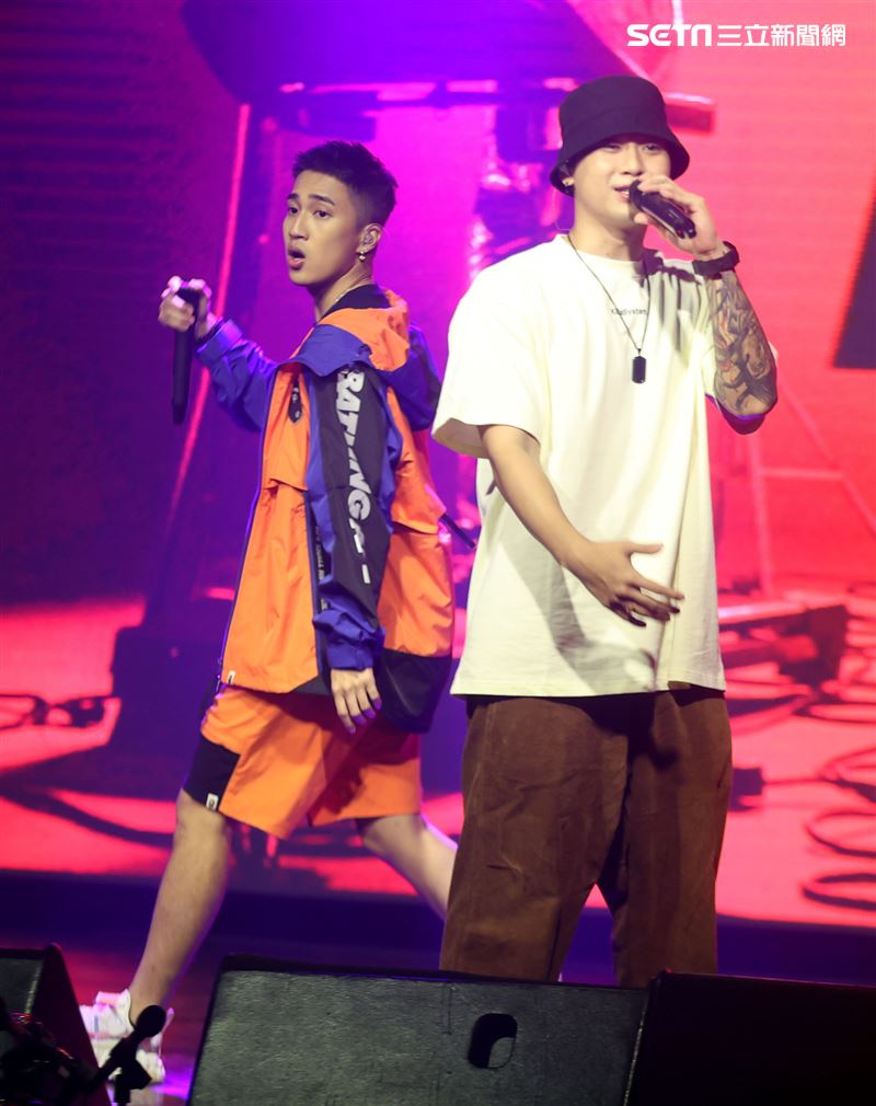 婁峻碩、高爾宣「Boarding」售票演唱會。（記者邱榮吉/攝影）