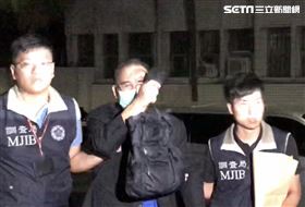 ▲立委廖國棟進入台北地檢署。（圖／記者楊佩琪攝）