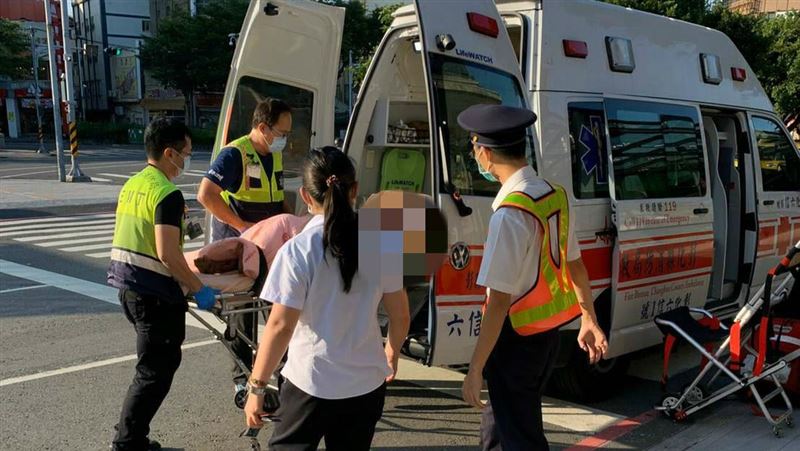 彰化婦突衝台鐵月台頂棚　觸電搶救中