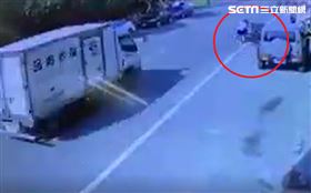 突開車門（圖／翻攝畫面）